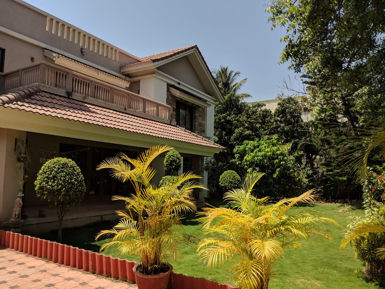 WhatsApp-Image-2019-04-02-at-4.49.40-PM-1